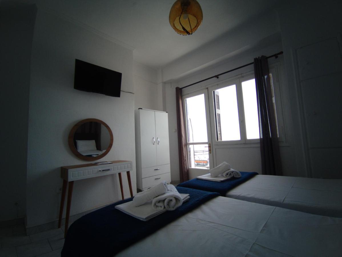 Omiros Rooms Chios Town Buitenkant foto